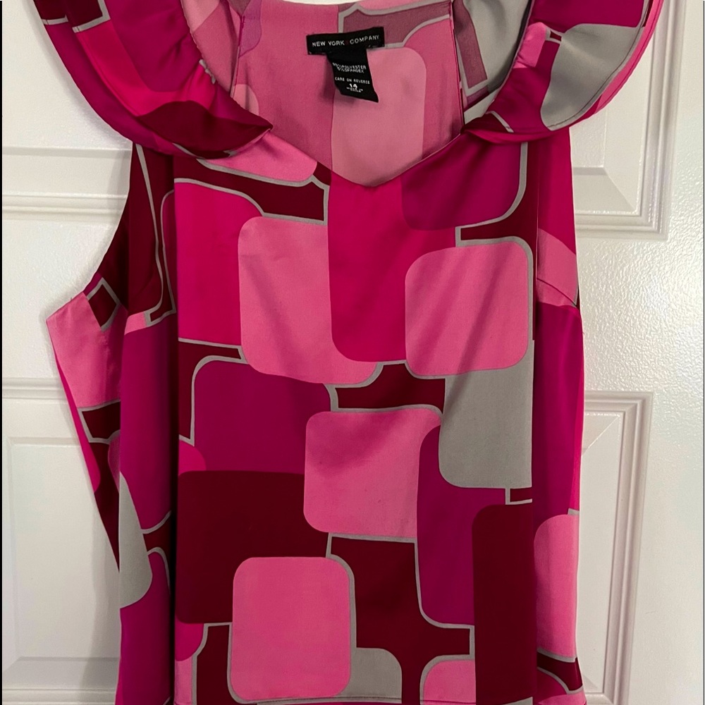 New York & company abstract shirt